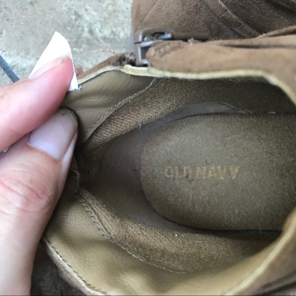 Old Navy Tan Suede-like Low Boots with Bow - Picture 10 of 12